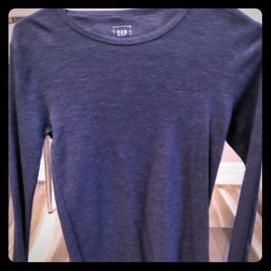 Gap ladies long sleeve modern T-shirt in blue